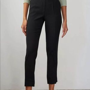 Aritzia Babaton Cohen Black Pants Cropped Sz 00